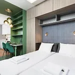 Verdant Oasis - Old Town - By Upstairs * Cracovia