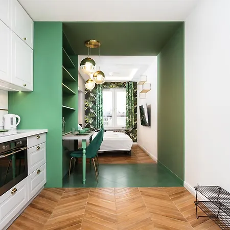 Verdant Oasis - Old Town - By Upstairs Apartment Krakau